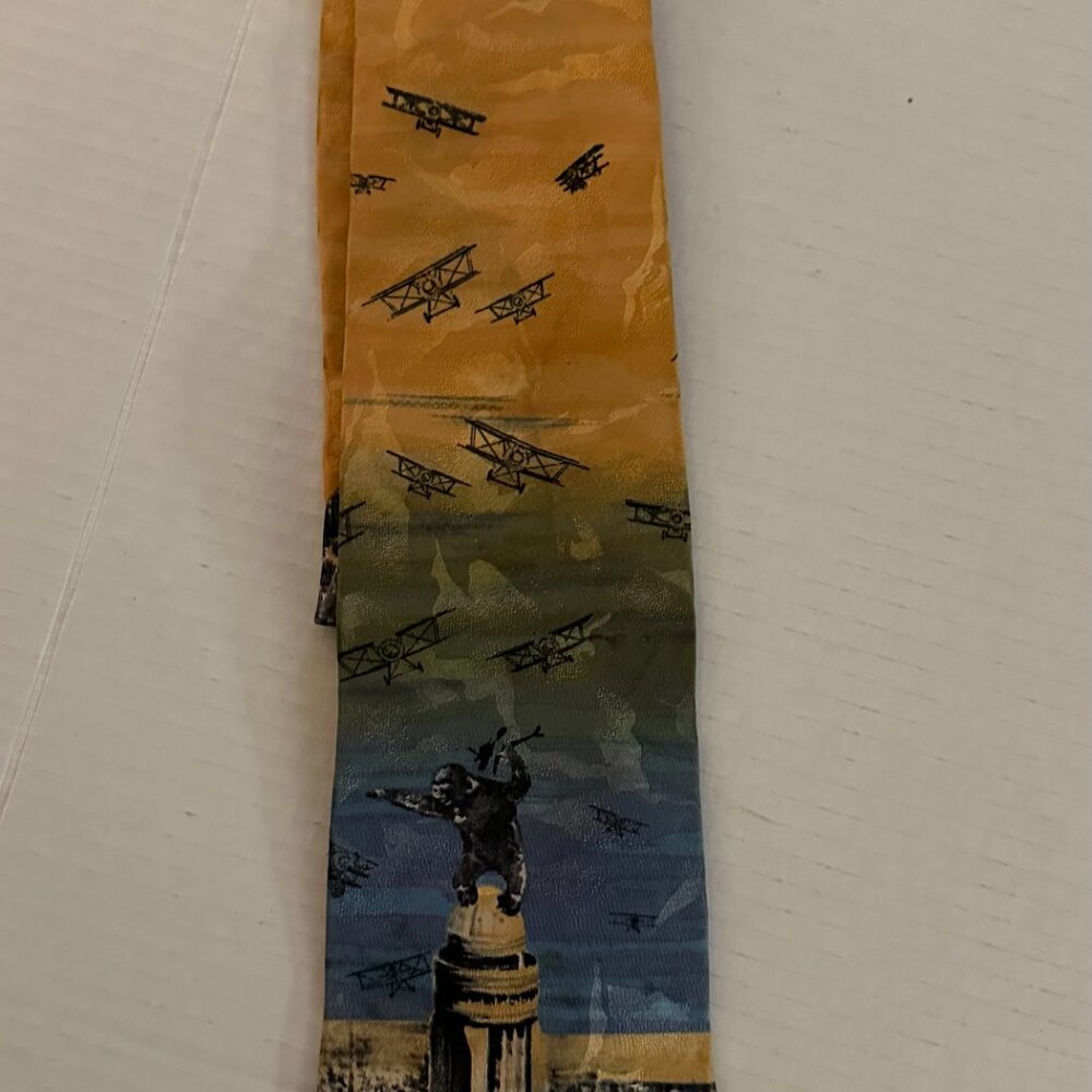 Vintage King Kong Licensed Novelty Tie 1992 Movie Collectible